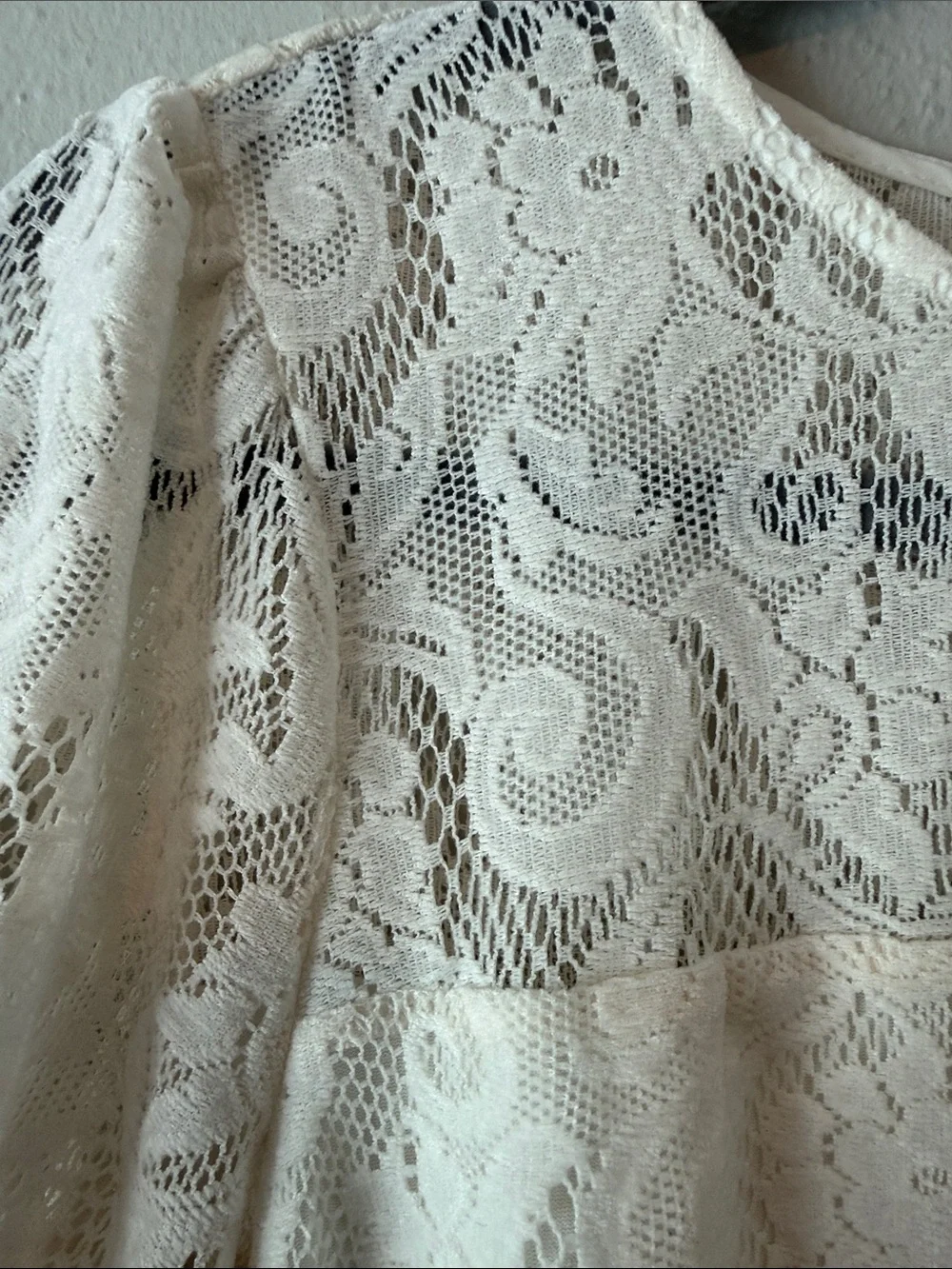 Anthropologie floaty lace